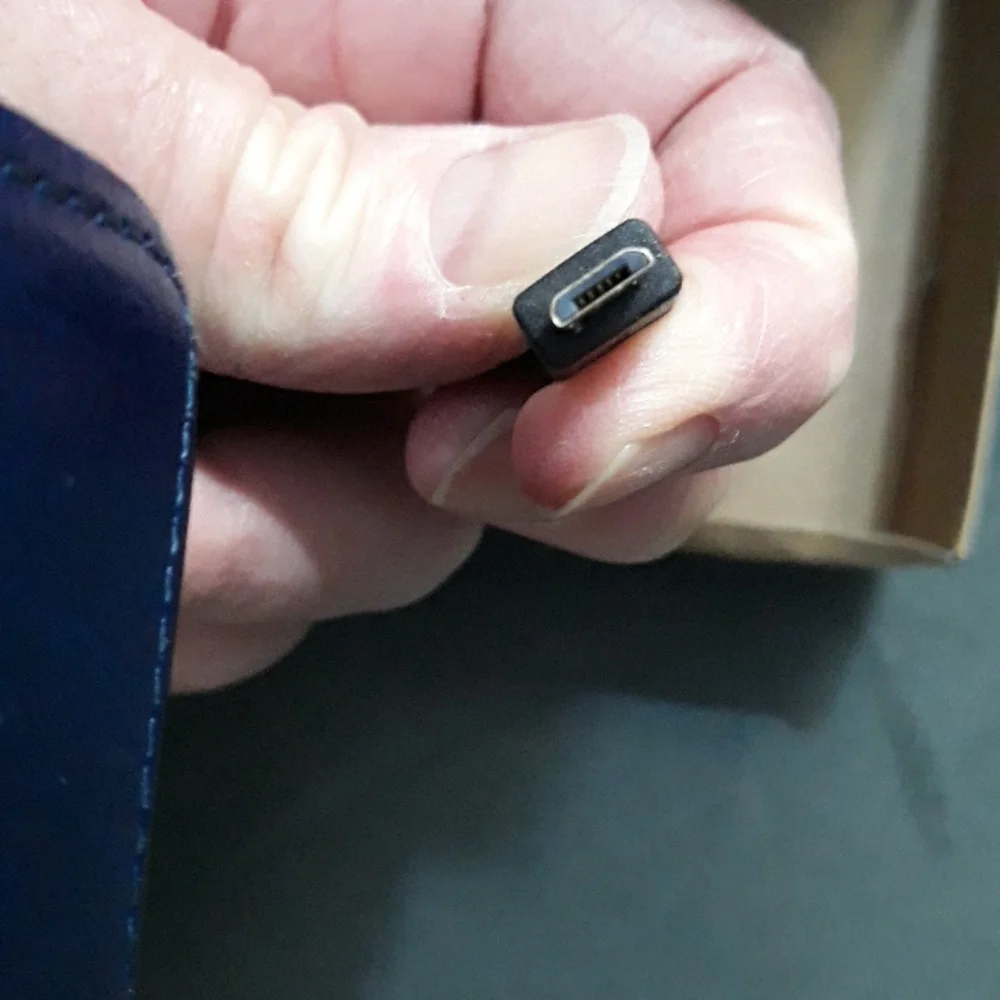 USB 2.0 A-Male to Micro B black charger cable 10 feet long. Android compatible.